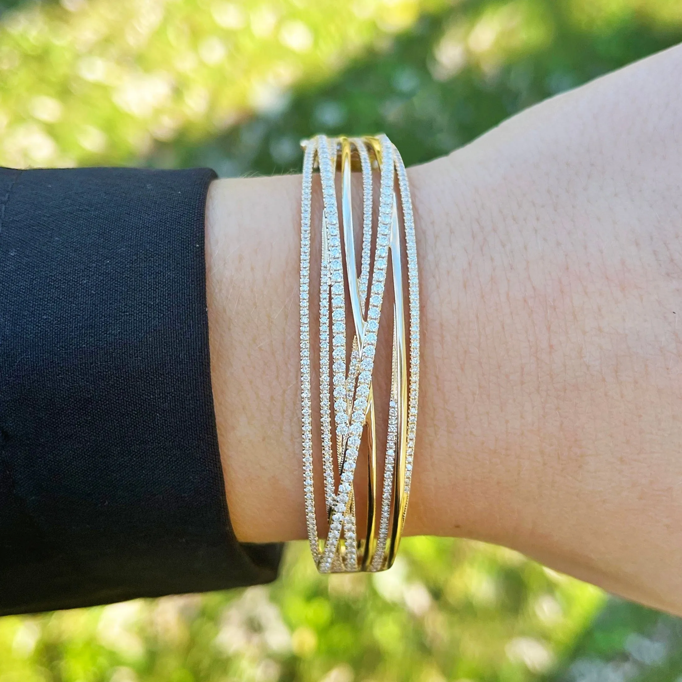 14K GOLD DIAMOND CELINE BANGLE