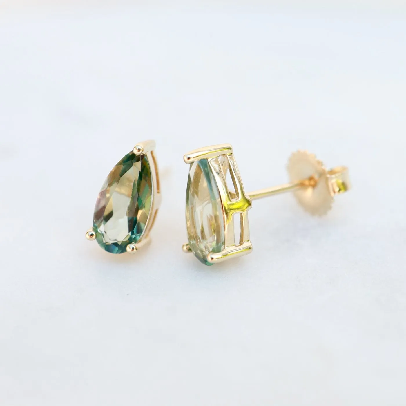 14k Yellow Gold Pear Shaped Green Envy Topaz Post Earrings