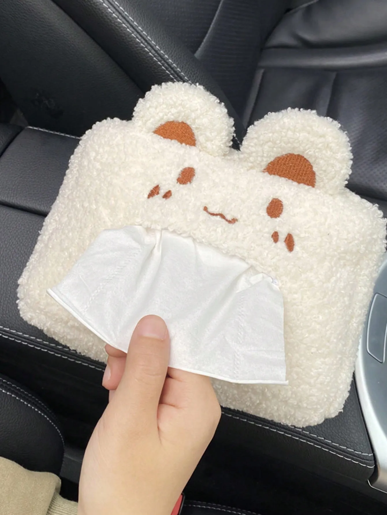 1pc Cartoon Design Car Seat Back Tissue Box