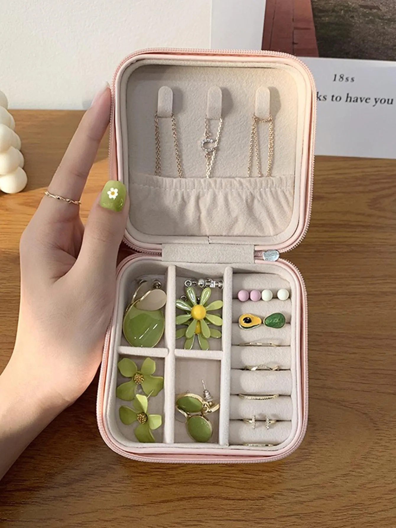 1pc Elegant Portable Jewelry Organizer Box For Necklace Earrings Rings Storage