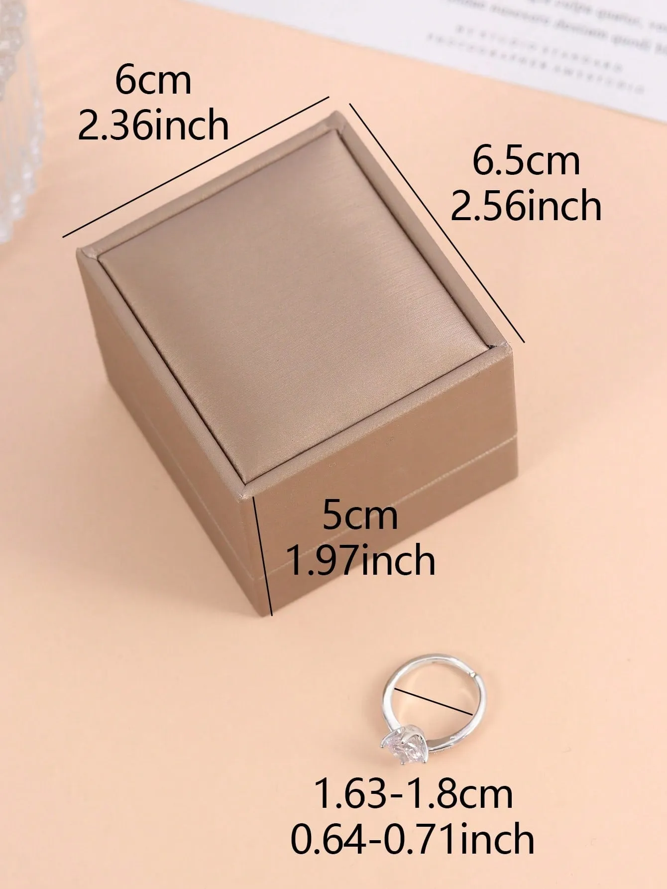 1pc Glamorous Cubic Zirconia Decor Ring & 1pc Storage Box For Women For Daily Decoration