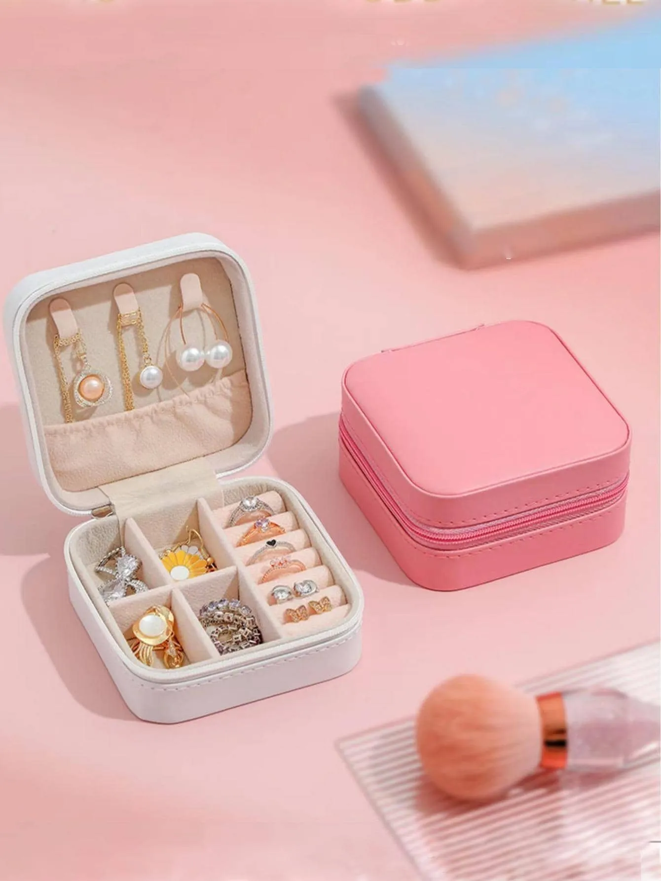 1pc Solid Color White Jewelry Box, Modern Portable PU Plain Multifunction Jewelry Storage Box For Home And Travel