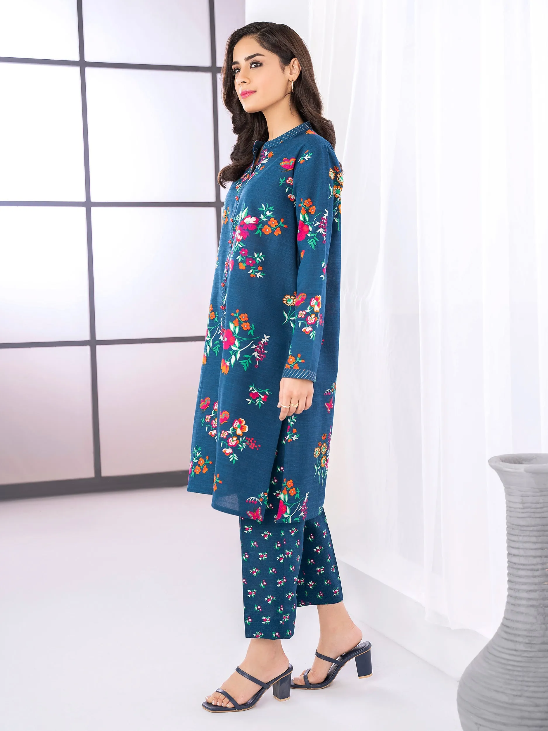 2 Piece Khaddar Suit-Printed (Unstitched)