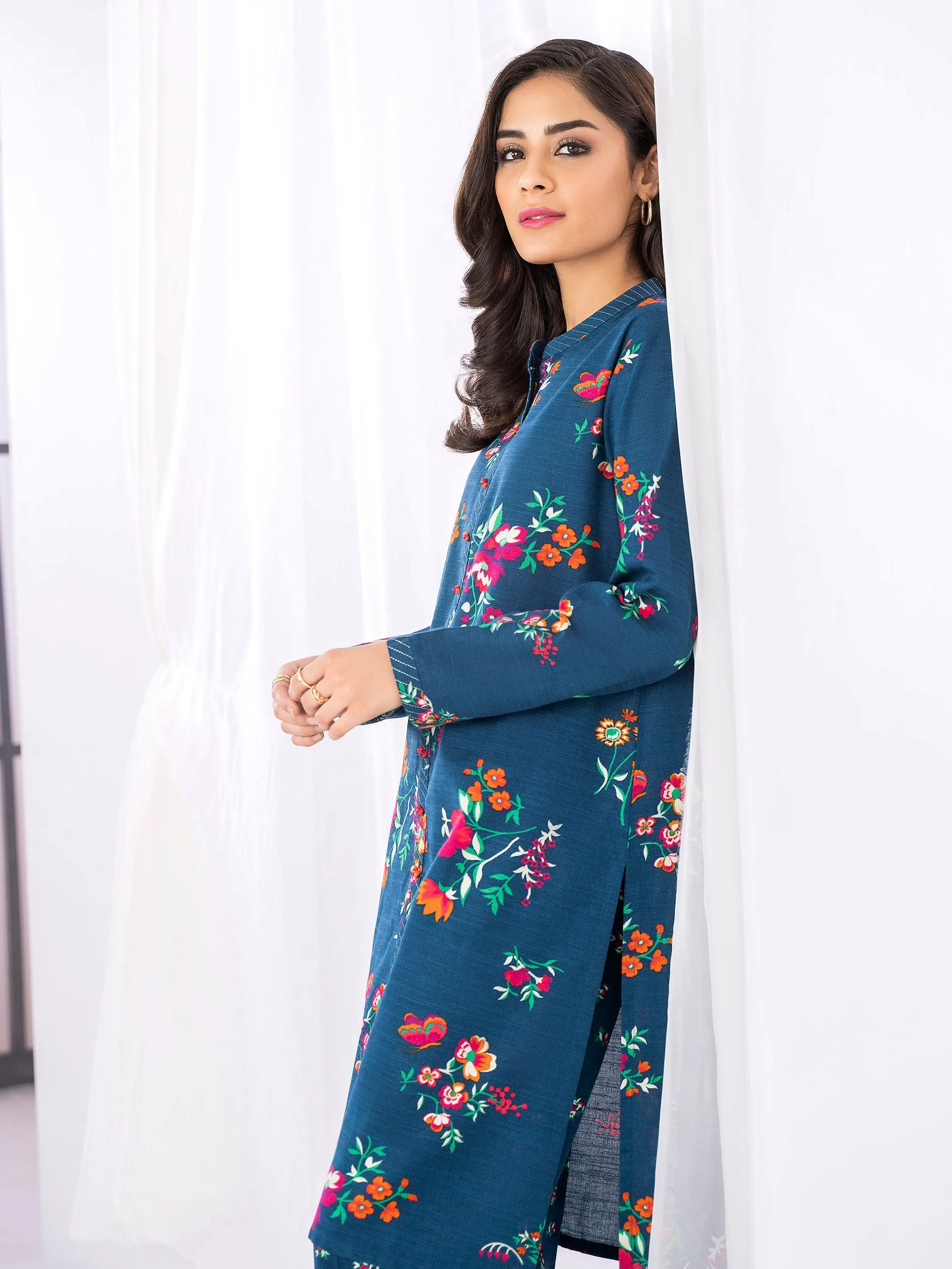 2 Piece Khaddar Suit-Printed (Unstitched)