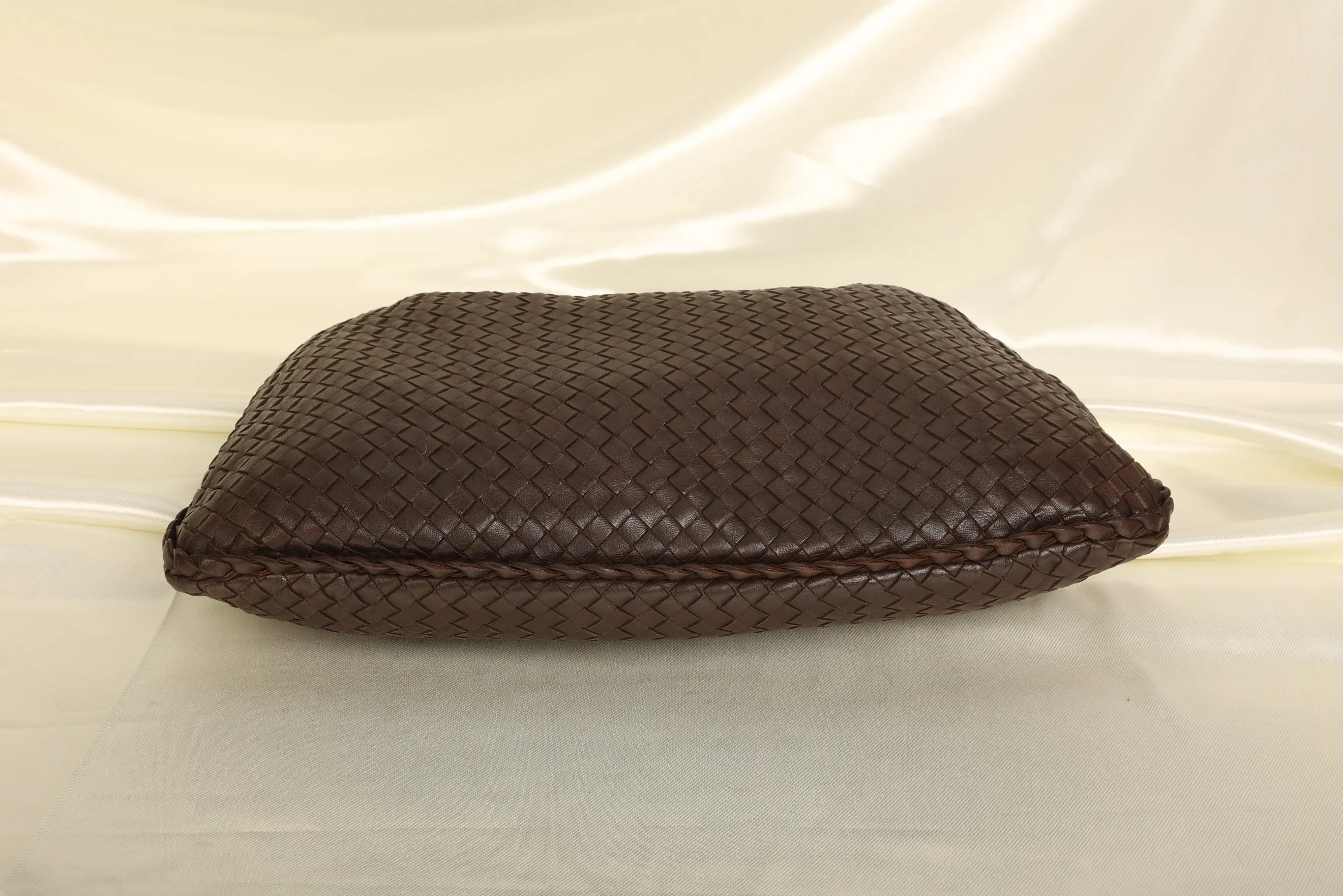 Bottega Veneta Intrecciato Large Hobo