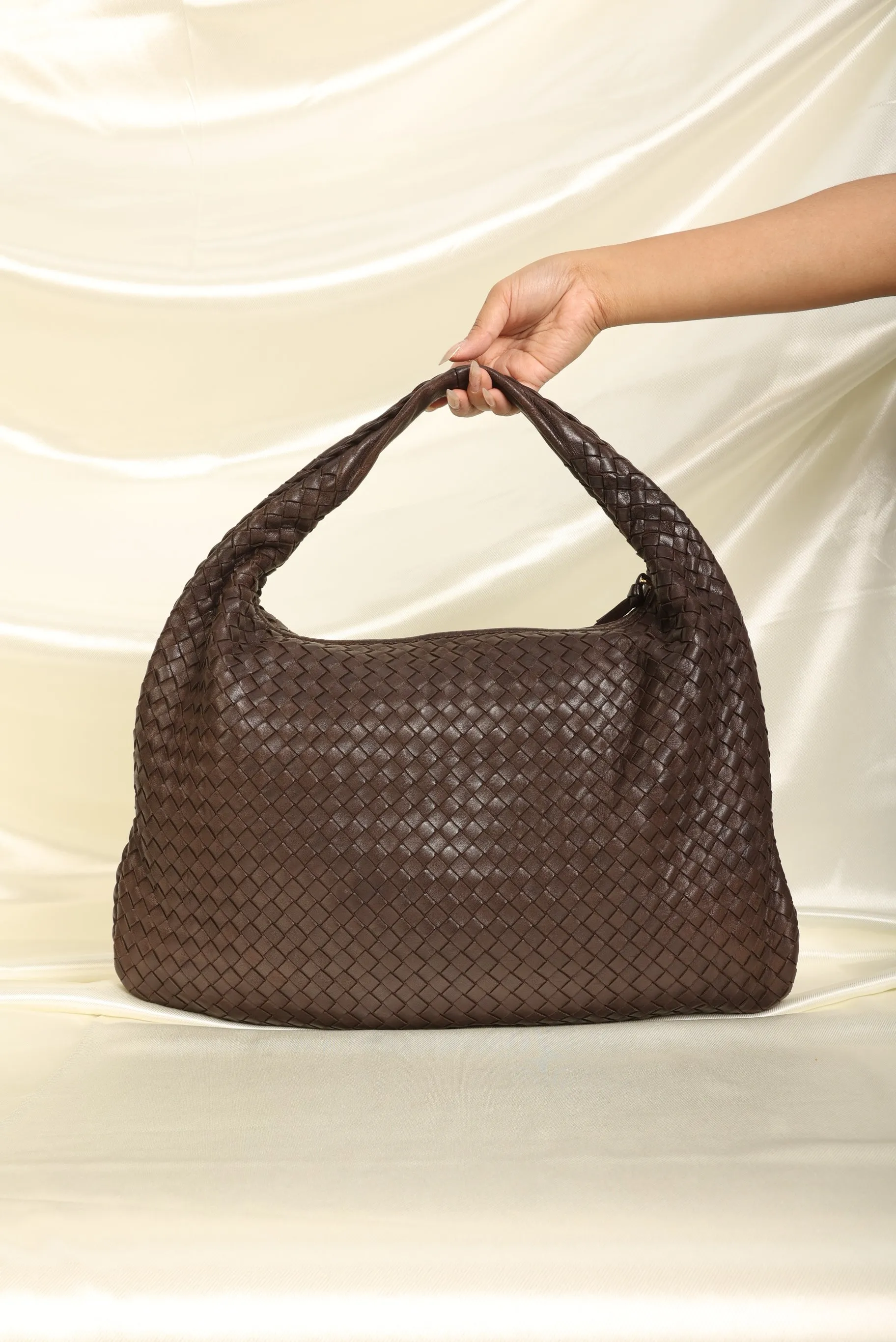 Bottega Veneta Intrecciato Large Hobo