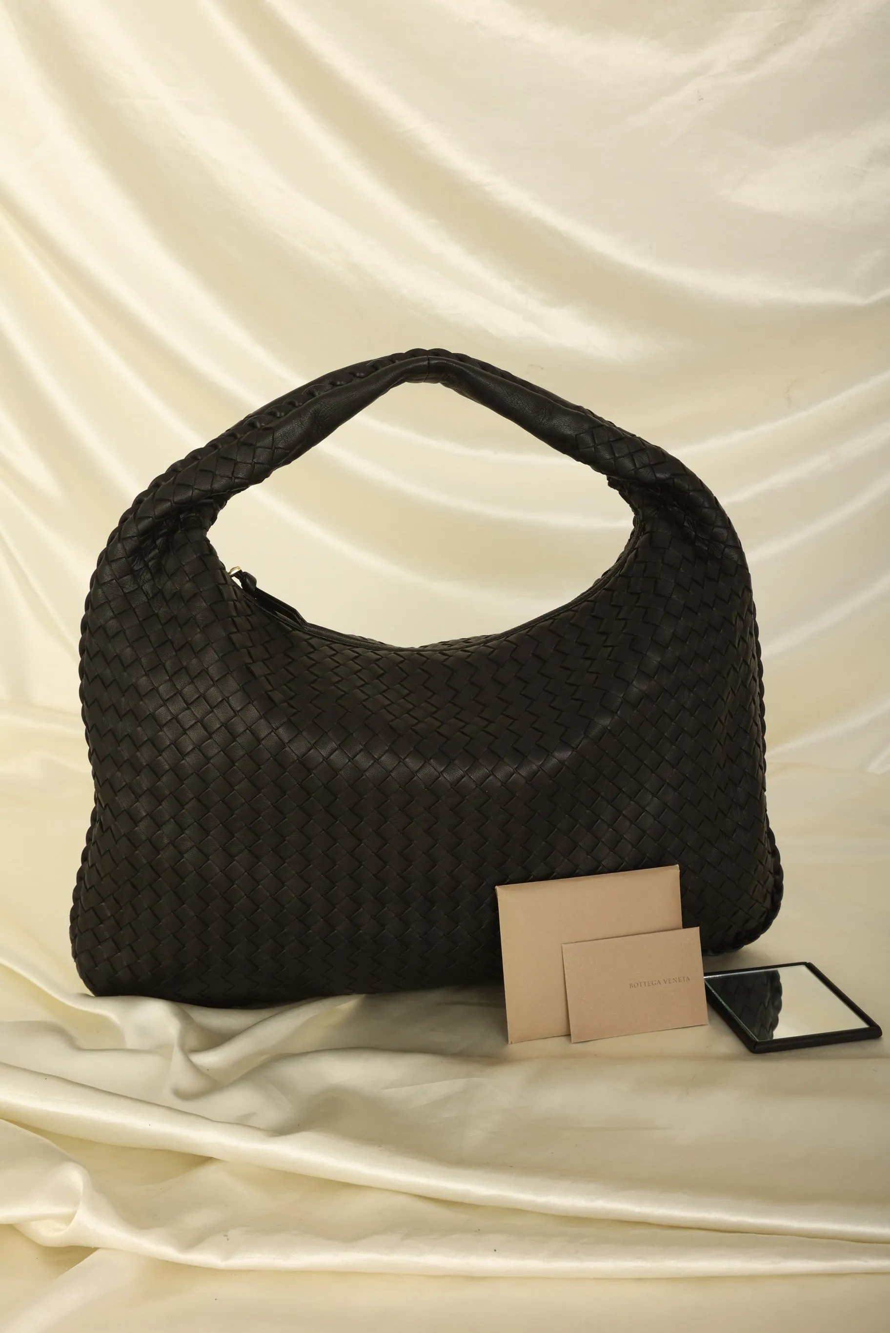 Bottega Veneta Intrecciato Medium Hobo