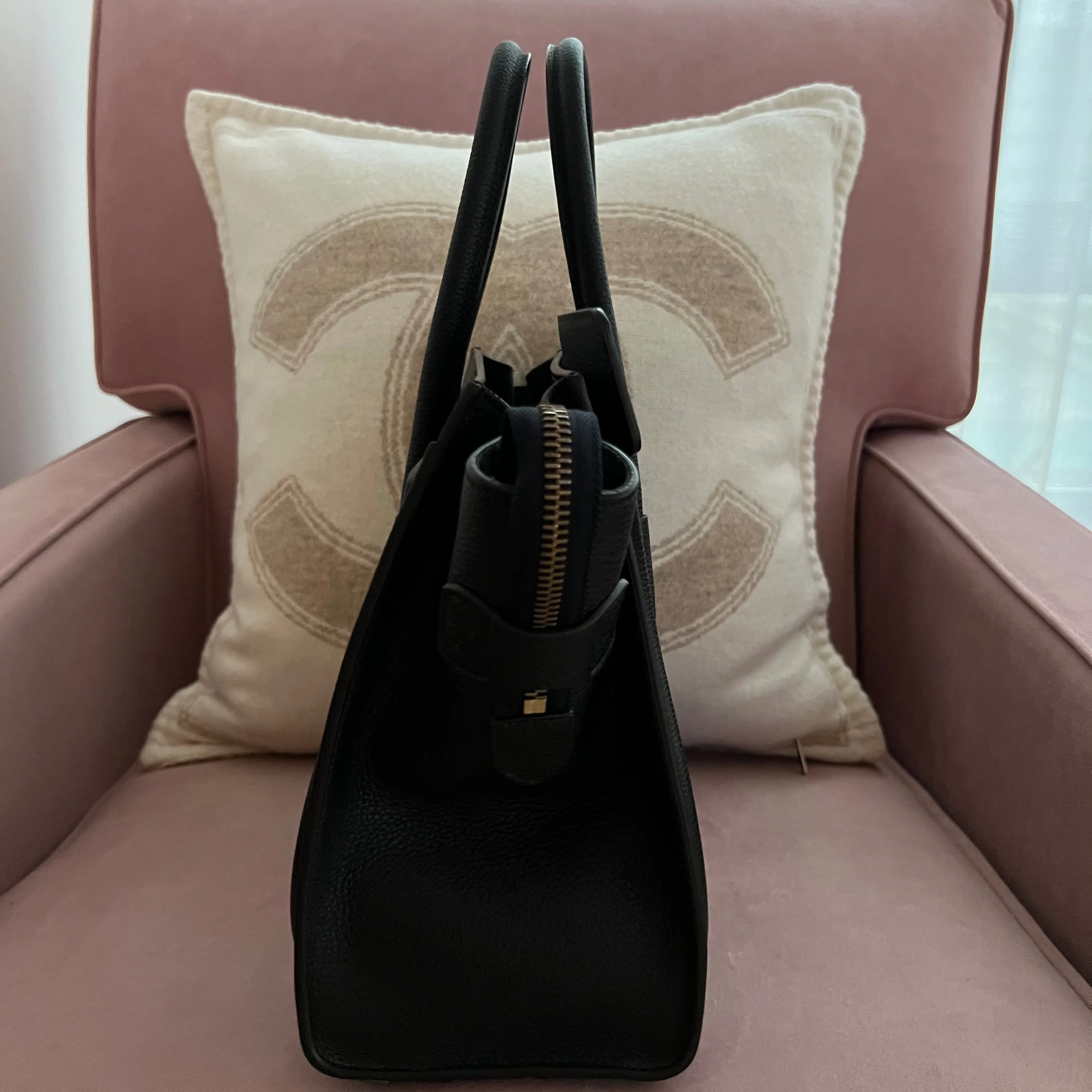 Chic Celine Luggage Tote Bag - Luxury Travel Essential with Signature Style