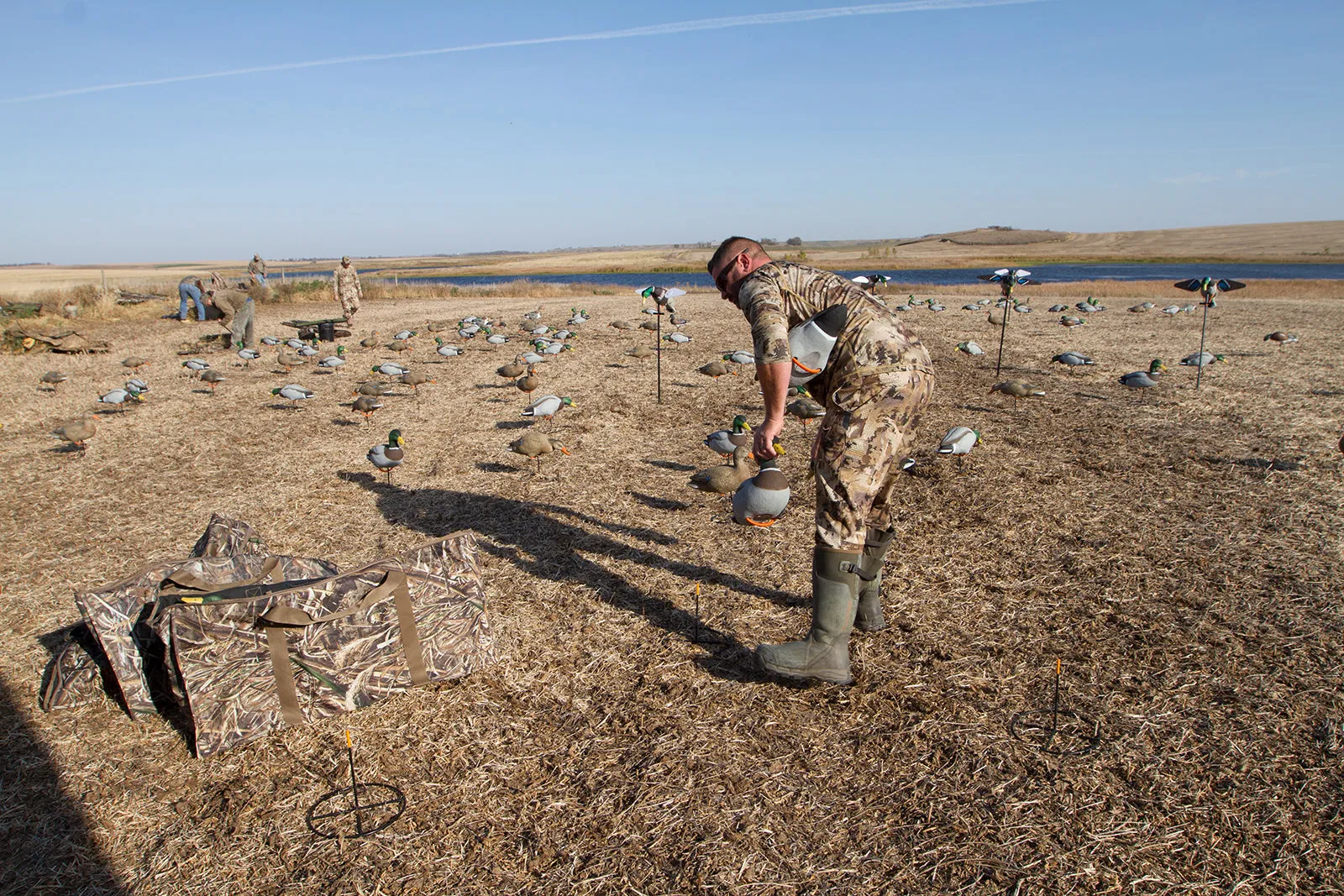 Deluxe 12 Slot Duck Decoy Bag - Max-5