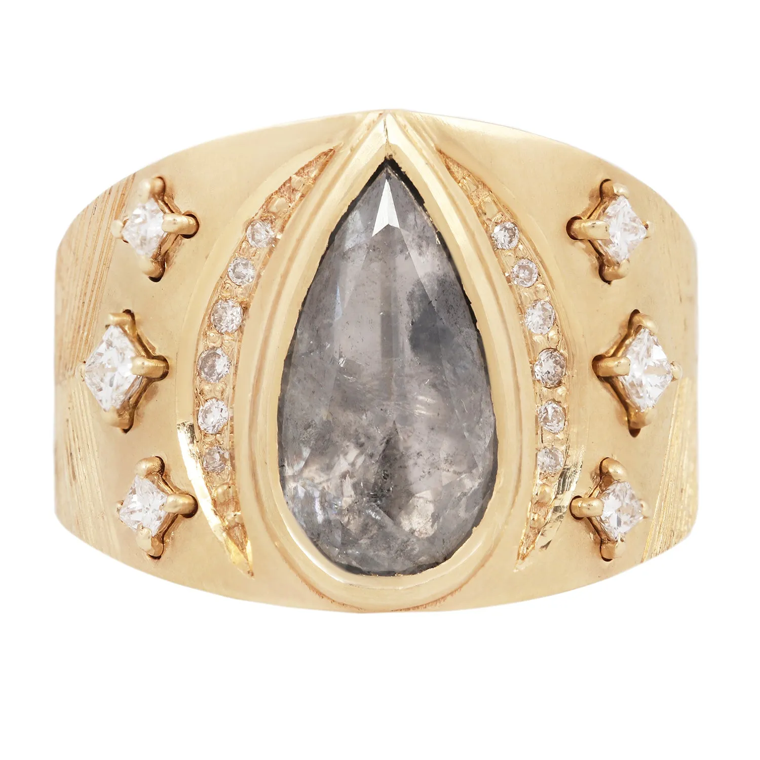 Grand Diamond Vega Ring