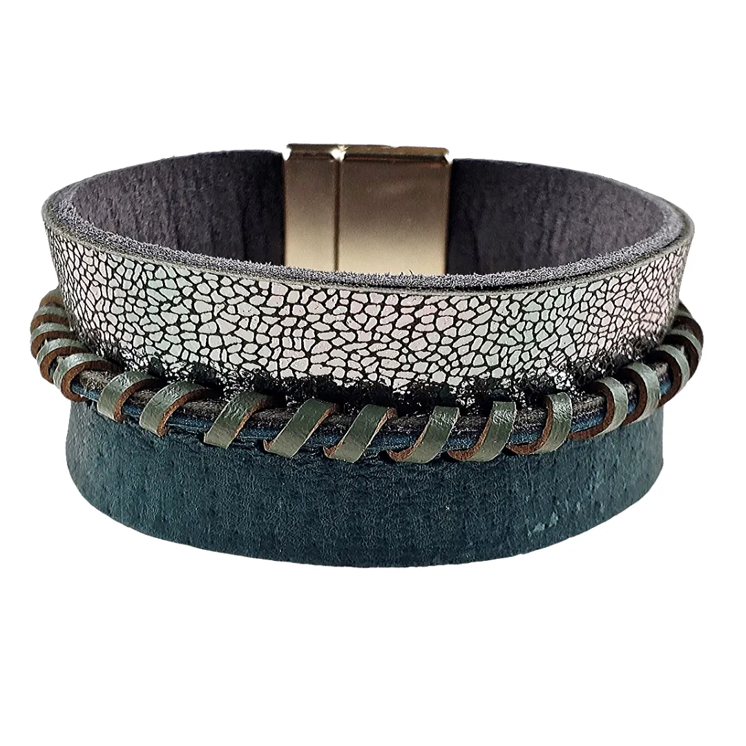 Jenna -Green & metallic leather mix bracelet with magnetic