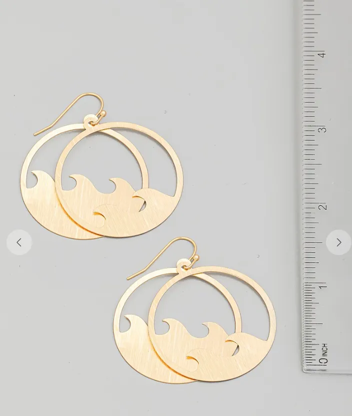 Metallic Layered Wave Coin Earrings